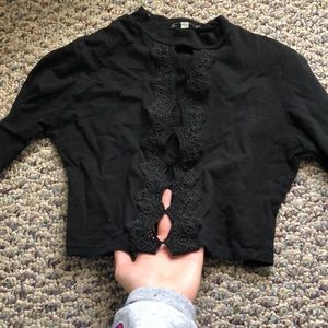 Long sleeve lace crop top